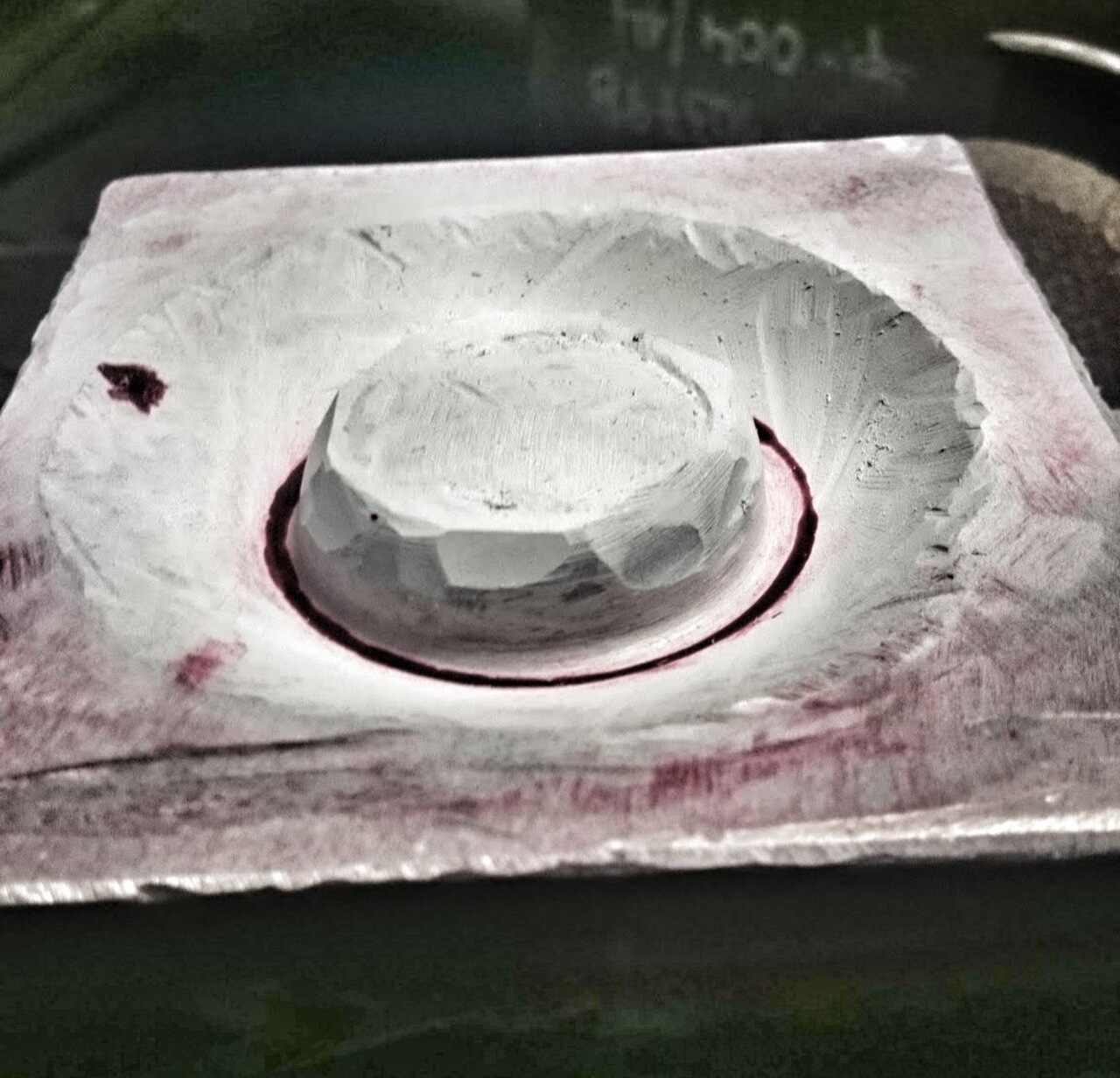 Empresa de soldadura en Vitoria especializada en calderería, acero inoxidable, aluminio y virador. Soluciones industriales en Álava, Vizcaya y La Rioja.